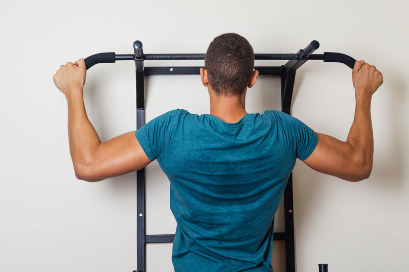 Pull-Ups vs Deadlifts: Which One is More Effective and How to Perform Them Correctly?