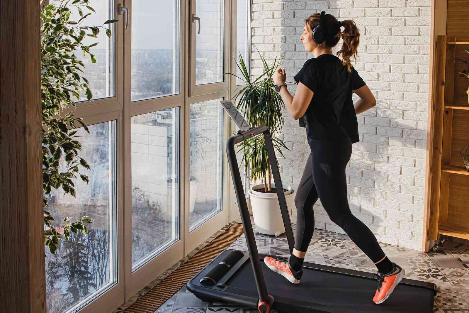 Achieve Your Fitness Goals: A Comprehensive Treadmill Workout Plan ...